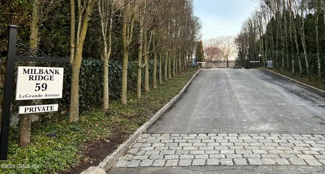 $10,000 | 59 Le Grande Avenue, Unit 7, Greenwich, CT 06830