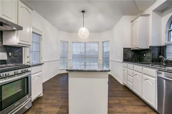 $2,200 | 2105 Cardinal Drive, Forney, TX 75126