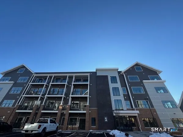 $3,250 | 414 Berlin Turnpike, Unit 1410, Berlin, CT 06037