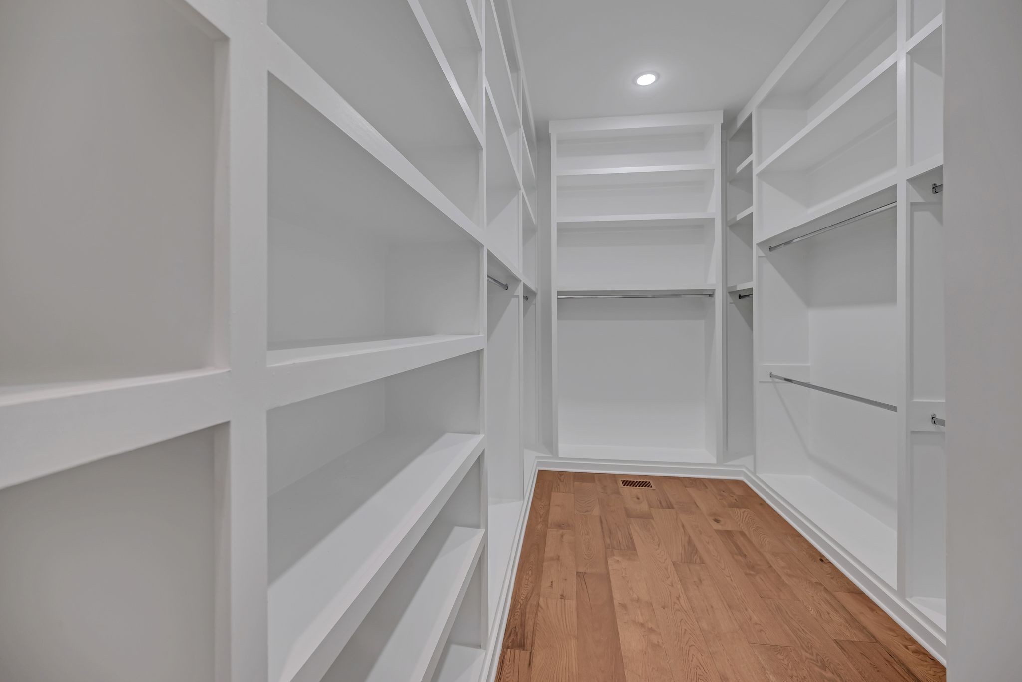 3556 Pleasant Valley Road Nashville, TN 37204 - Photo 21 of 83 a view of walk in closet with empty racks