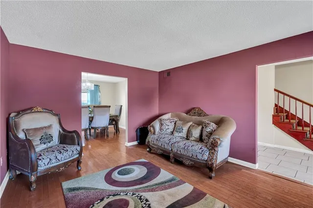 $235,000 | 3177 Primwood Drive, Harvey, LA 70058