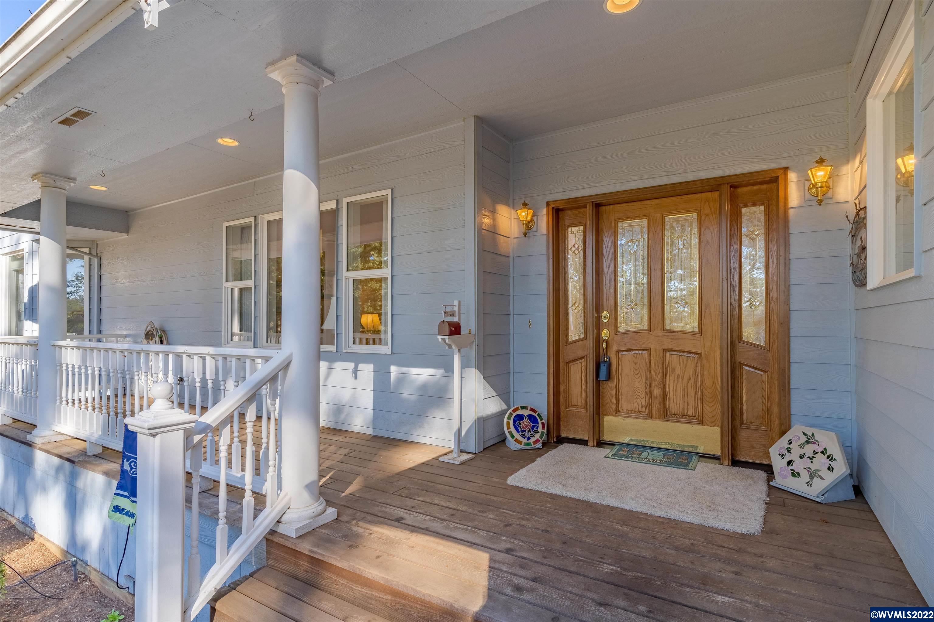 4434 Forest Ridge Road Northeast Silverton, OR 97381 - Photo 6 of 42 Gallery Image 6