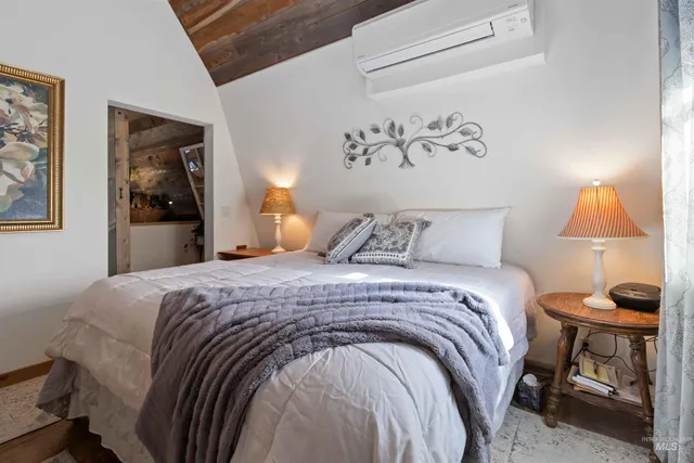 $1,295,000 | 5805 Denver Road, Unit 2, New Plymouth, ID 83655