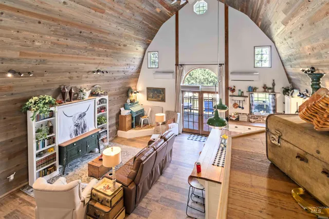 $1,295,000 | 5805 Denver Road, Unit 2, New Plymouth, ID 83655