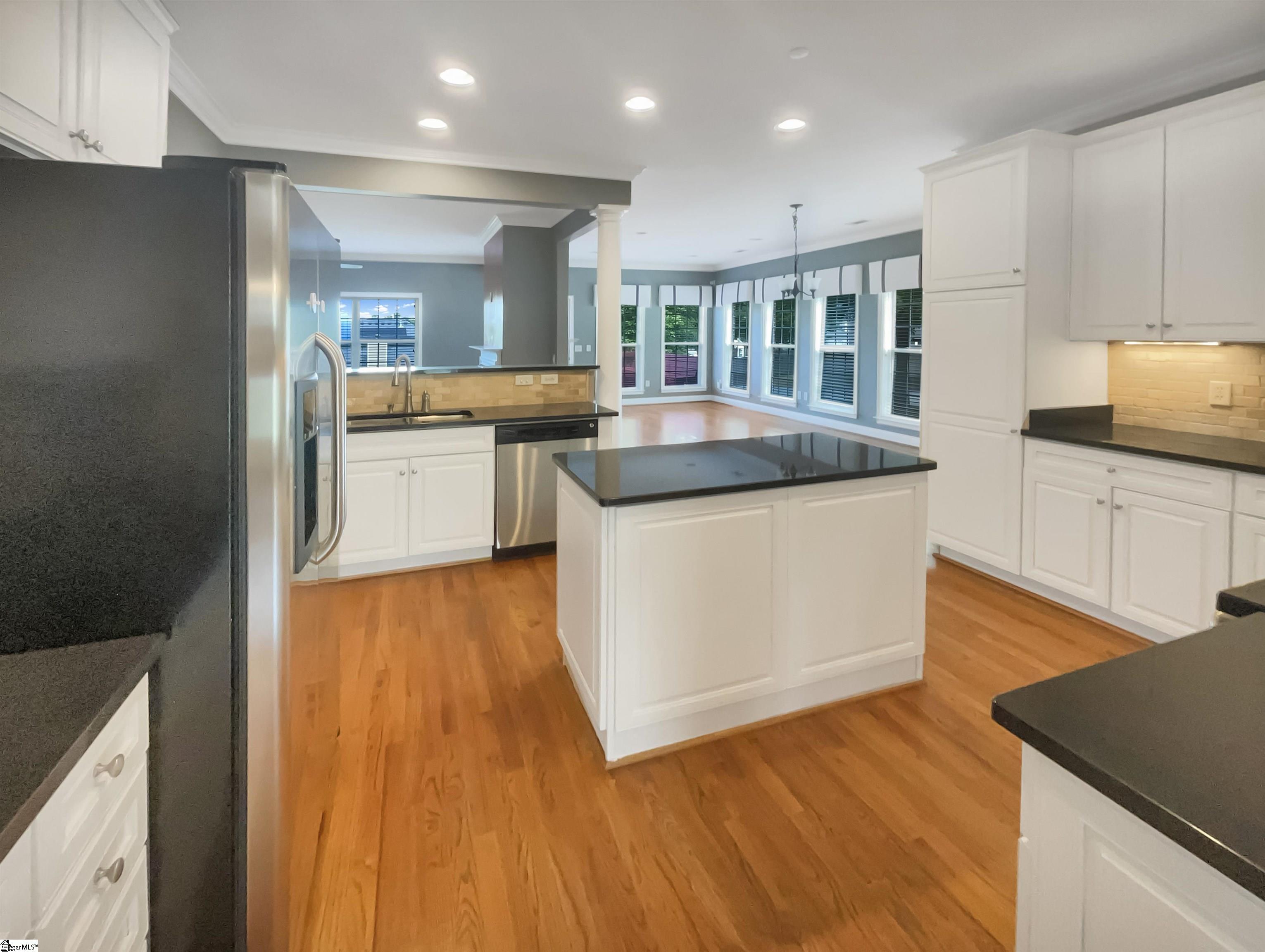 504 Witherspoon Court Boiling Springs, SC 29316 - Photo 6 of 28