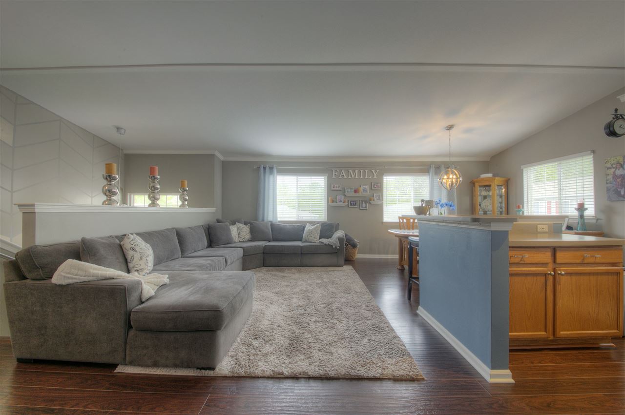 9533 Timber Ridge Drive Grand Blanc, MI 48439 - Photo 4 of 22 31381095-3.JPG