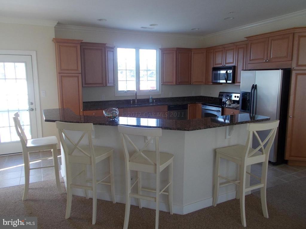 9823 Golf Course Road, Unit 11 Ocean City, MD 21842 - Photo 8 of 18 Gallery Image 8