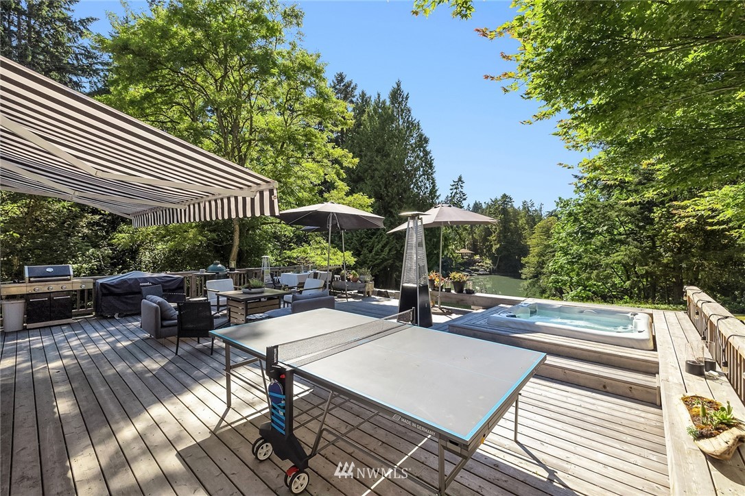 11711 Two Creeks Road Northeast Bainbridge Island, WA 98110 - Photo 3 of 39 Gallery Image 3