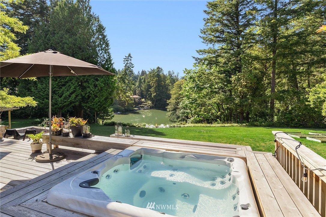 11711 Two Creeks Road Northeast Bainbridge Island, WA 98110 - Photo 4 of 39 Gallery Image 4