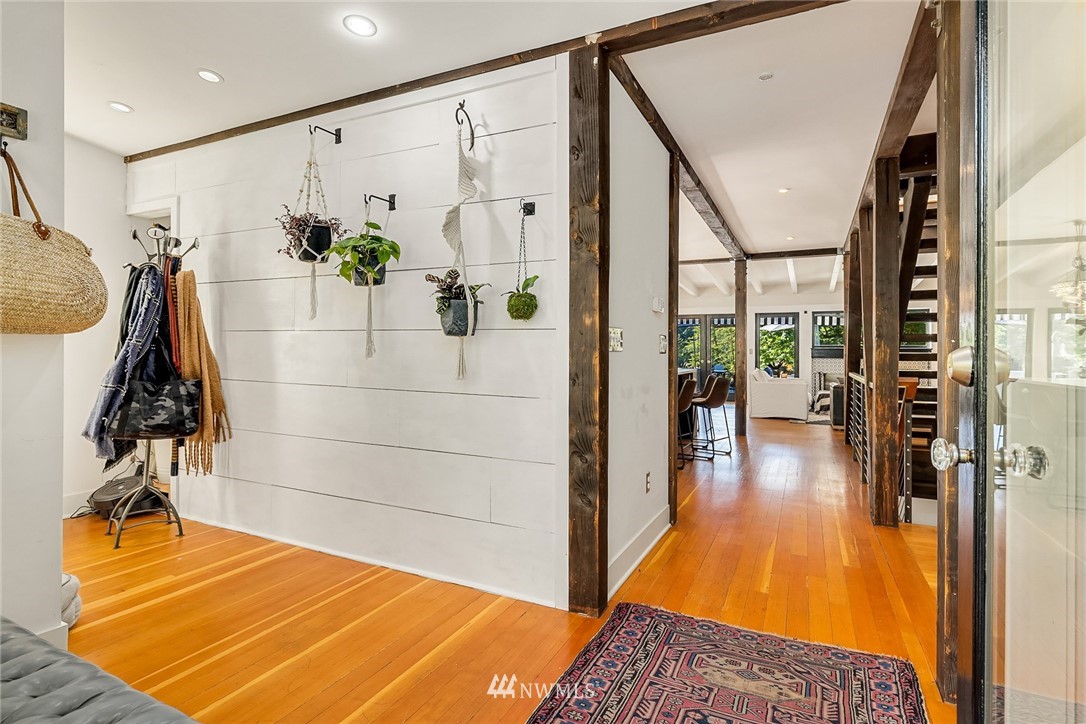 11711 Two Creeks Road Northeast Bainbridge Island, WA 98110 - Photo 5 of 39 Gallery Image 5