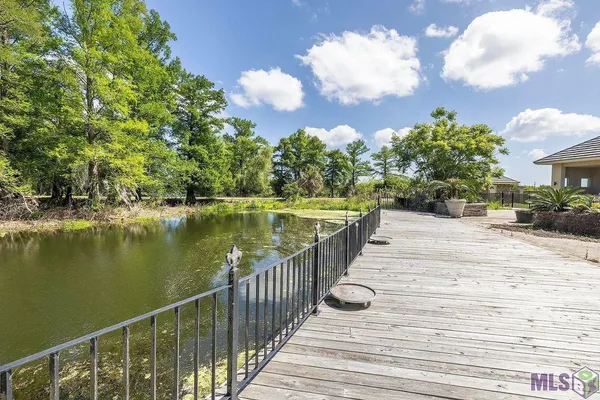 $1,100,000 | 16379 Highway 3235, Cut Off, LA 70345