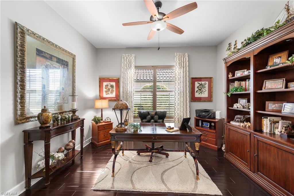 9404 Montelanico Loop Naples, FL 34119 - Photo 16 of 49