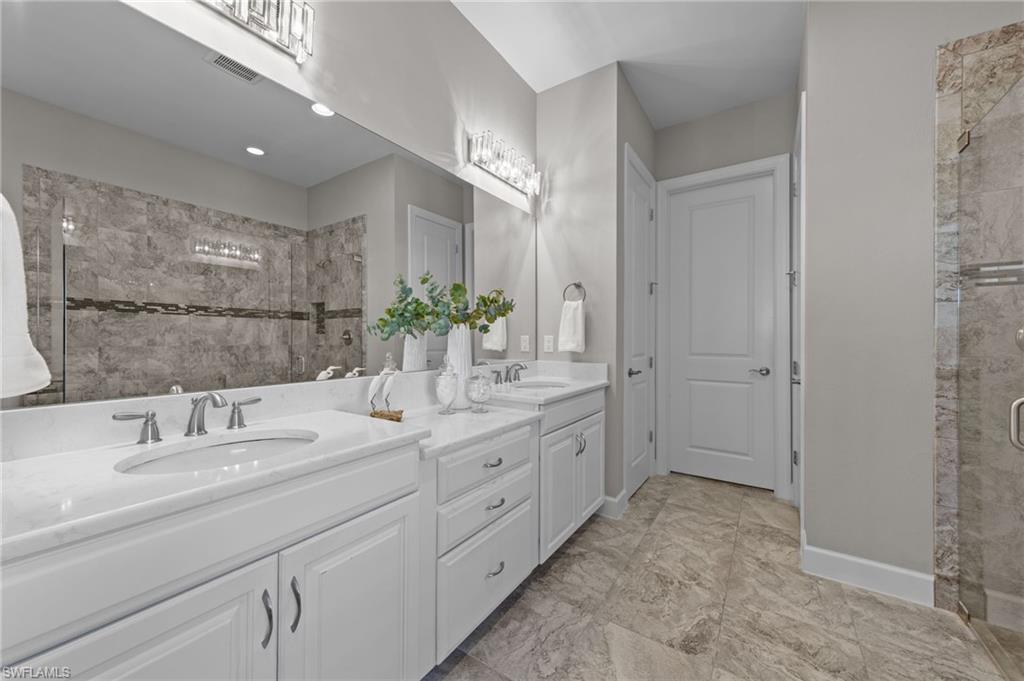 9404 Montelanico Loop Naples, FL 34119 - Photo 20 of 49 B