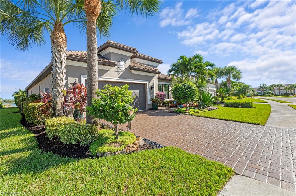 9404 Montelanico Loop Naples, FL 34119 - Photo 2 of 49