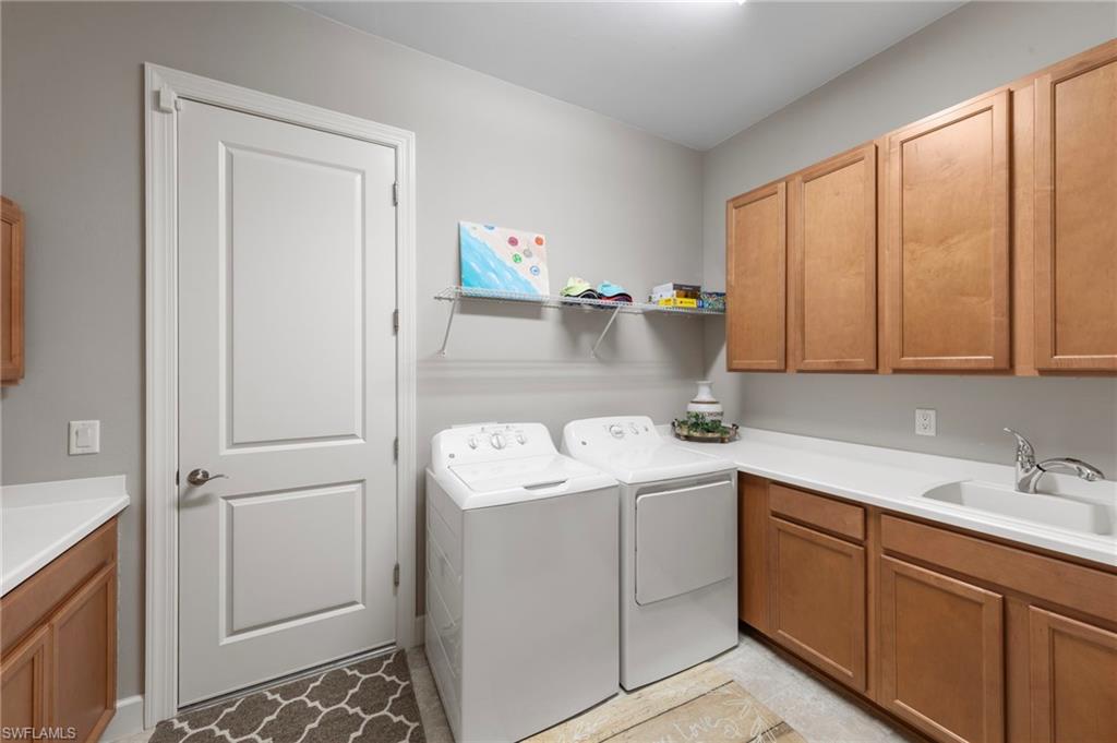 9404 Montelanico Loop Naples, FL 34119 - Photo 37 of 49