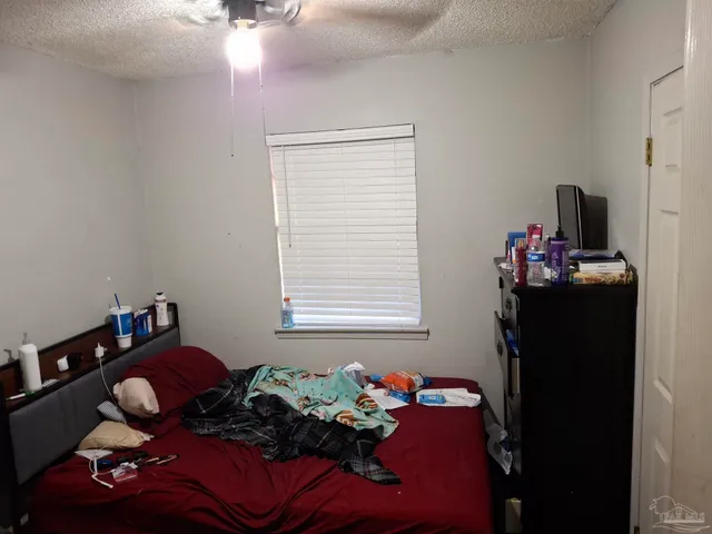 $250,000 | 1105 West Strong Street, Pensacola, FL 32501