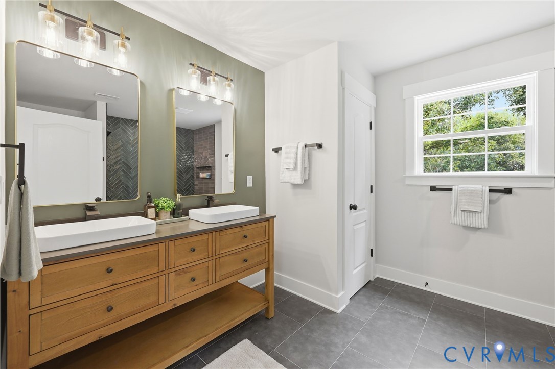 18707 Indian Road Petersburg, VA 23805 - Photo 17 of 28