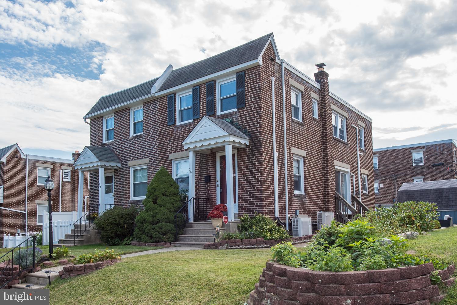 571 Pedley Road Philadelphia, PA 19128 - Photo 1 of 53 Gallery Image 1