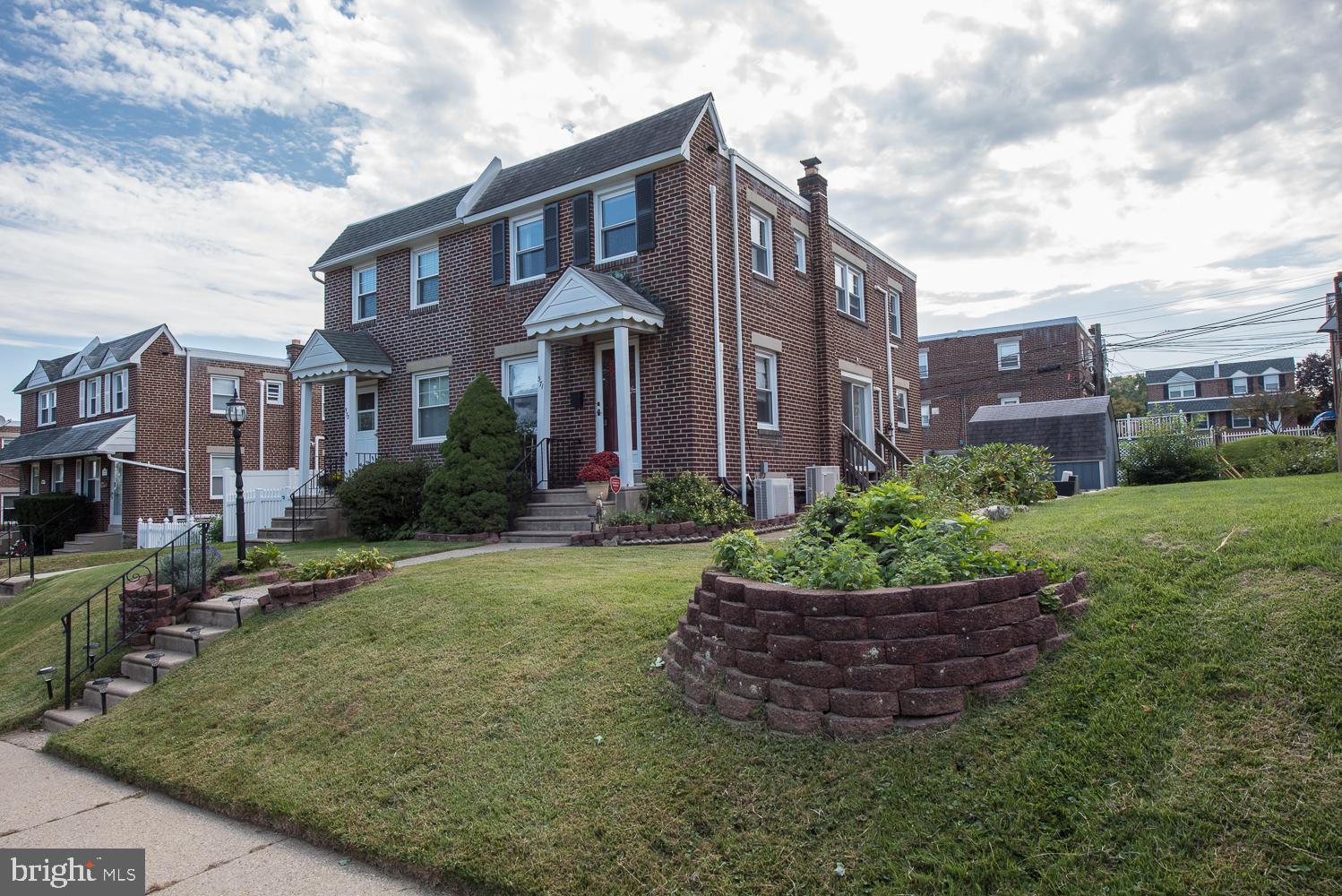 571 Pedley Road Philadelphia, PA 19128 - Photo 4 of 53 Gallery Image 4