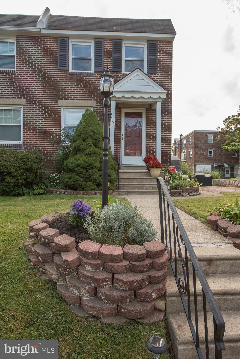 571 Pedley Road Philadelphia, PA 19128 - Photo 7 of 53 Gallery Image 7