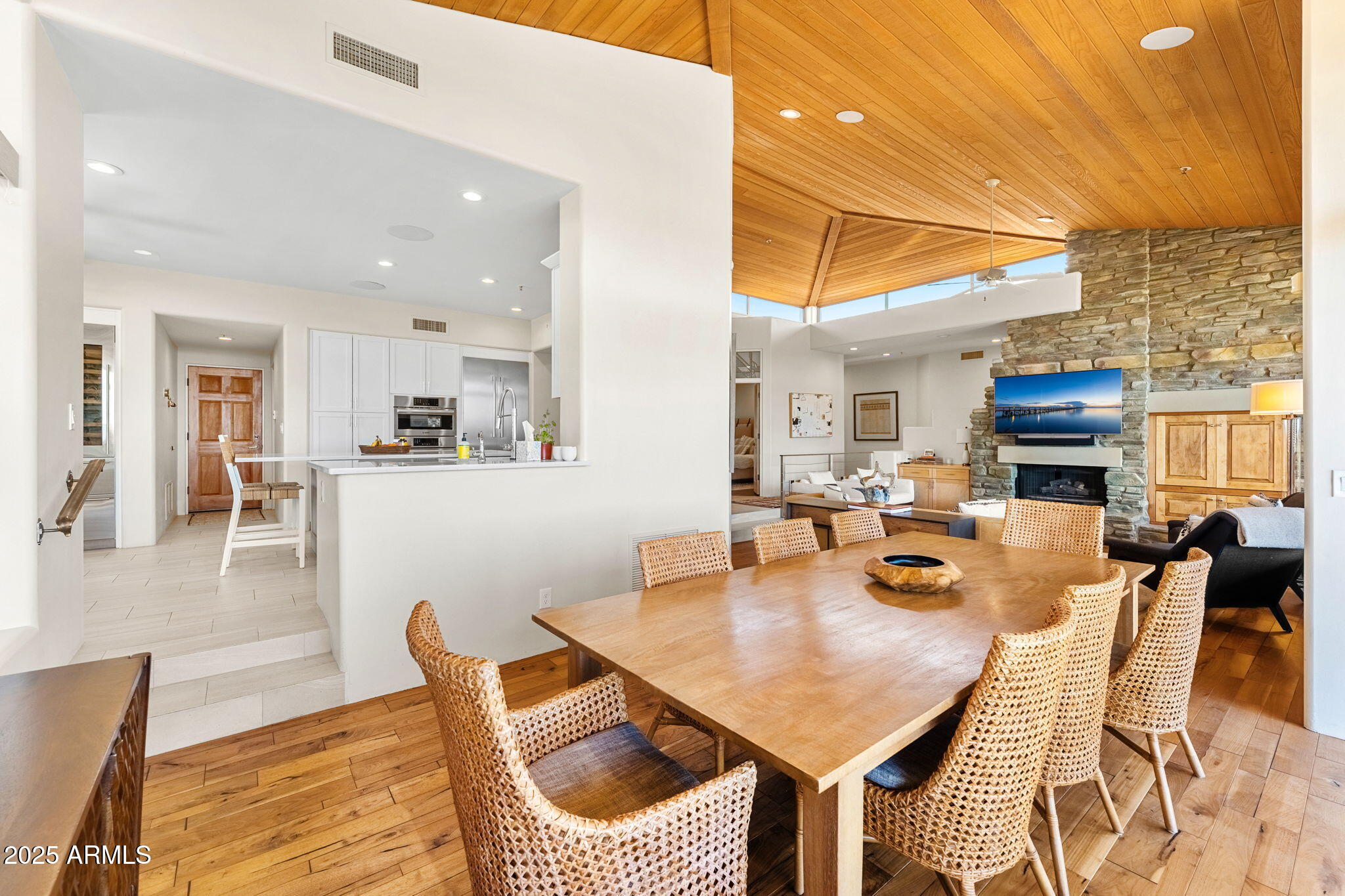 10133 East Old Trail Road Scottsdale, AZ 85262 - Photo 13 of 43 Dining 2