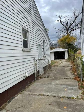 $97,000 | 6366 Westwood Street, Detroit, MI 48228