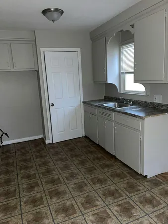 $97,000 | 6366 Westwood Street, Detroit, MI 48228