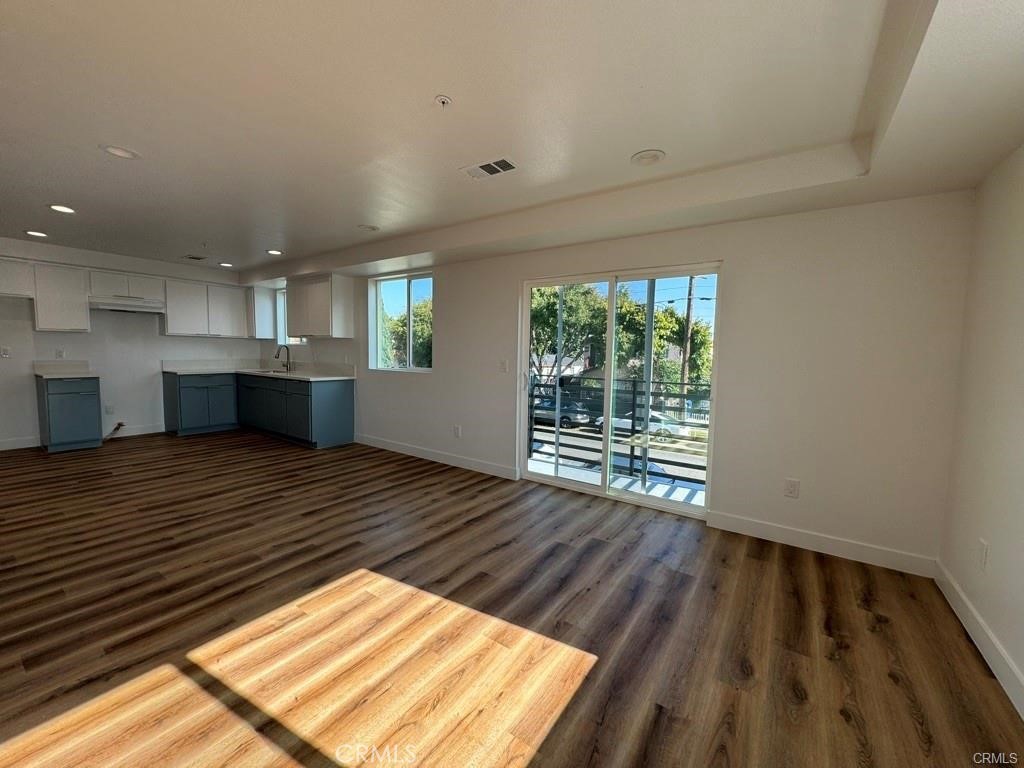 5875 San Pedro Street Los Angeles, CA 90003 - Photo 16 of 17 a view of kitchen and utility room