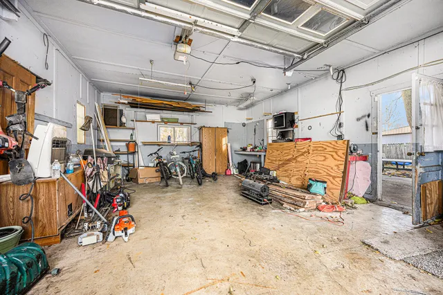 $169,999 | 211 North Maple Street, Sturgis, MI 49091