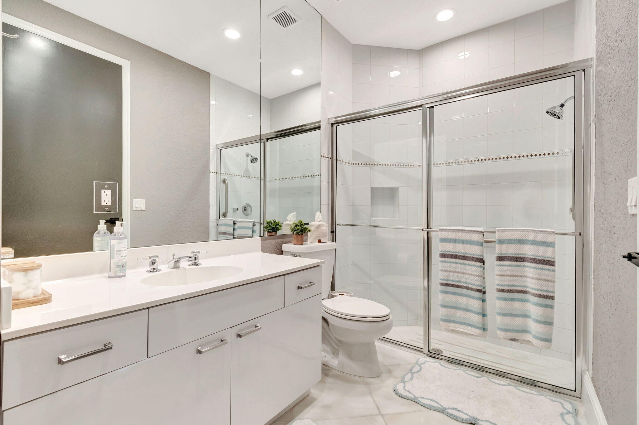 4872 Bocaire Boulevard Boca Raton, FL 33487 - Photo 29 of 48 43-web-or-mls-DSC_7195