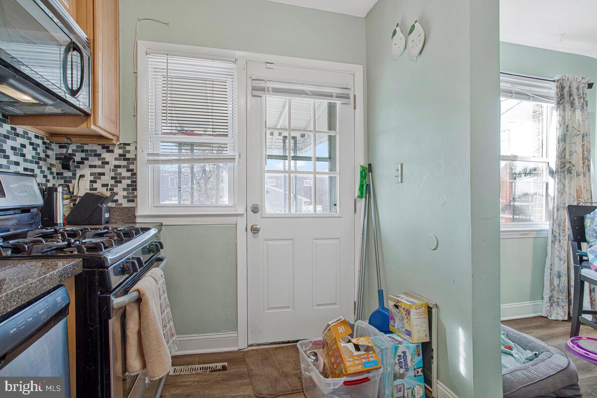 46 Wiltshire Road Baltimore, MD 21221 - Photo 13 of 34 Gallery Image 13