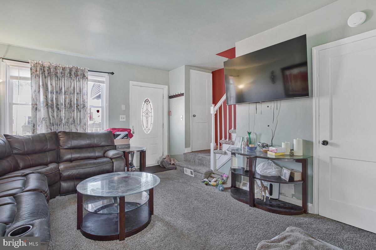 46 Wiltshire Road Baltimore, MD 21221 - Photo 6 of 34 Gallery Image 6