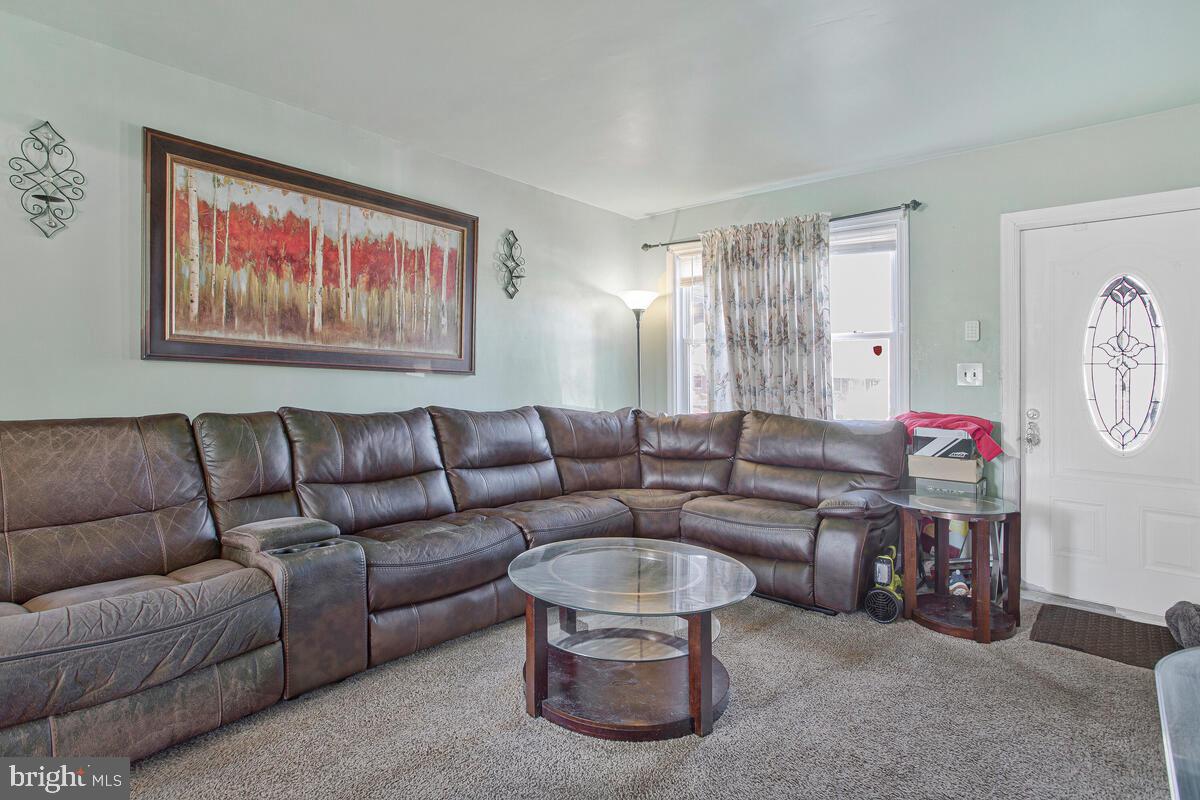 46 Wiltshire Road Baltimore, MD 21221 - Photo 7 of 34 Gallery Image 7