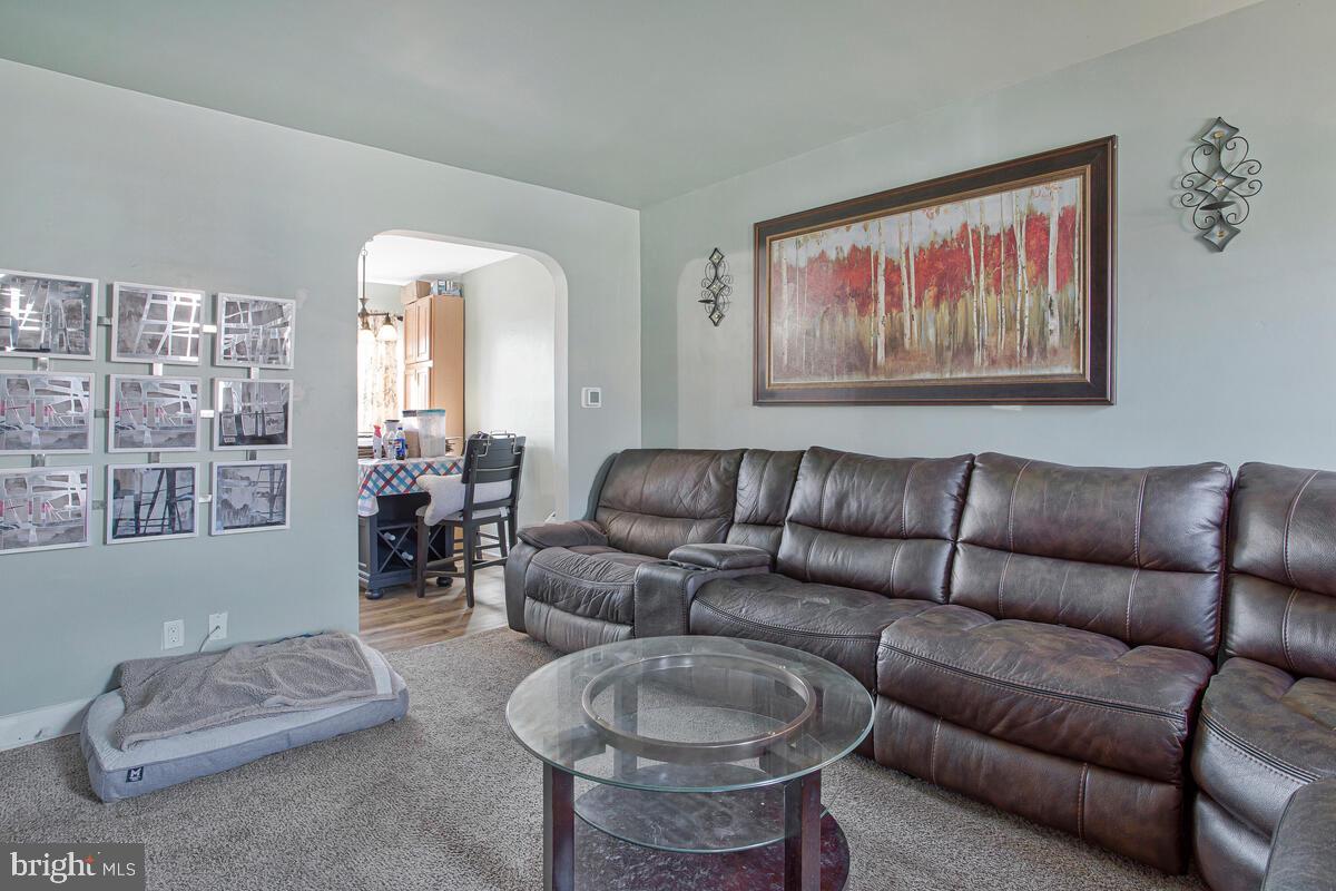 46 Wiltshire Road Baltimore, MD 21221 - Photo 8 of 34 Gallery Image 8