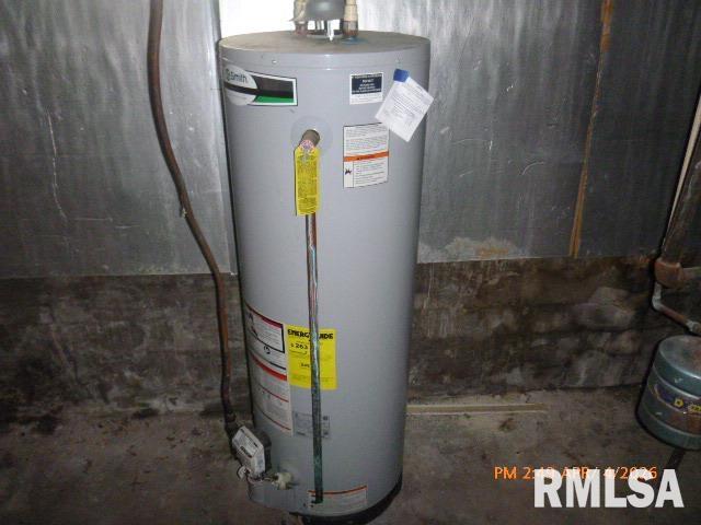 473 West Vine Street Canton, IL 61520 - Photo 18 of 29