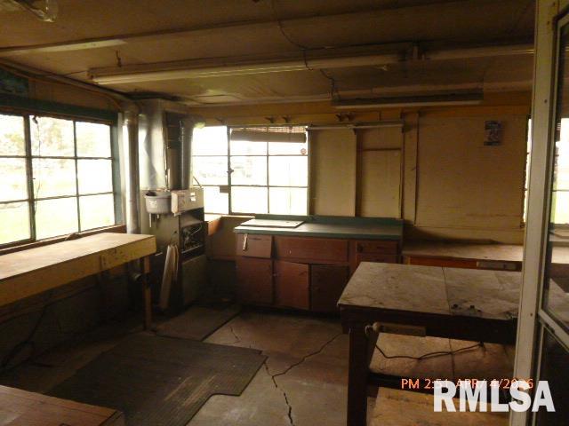 473 West Vine Street Canton, IL 61520 - Photo 23 of 29