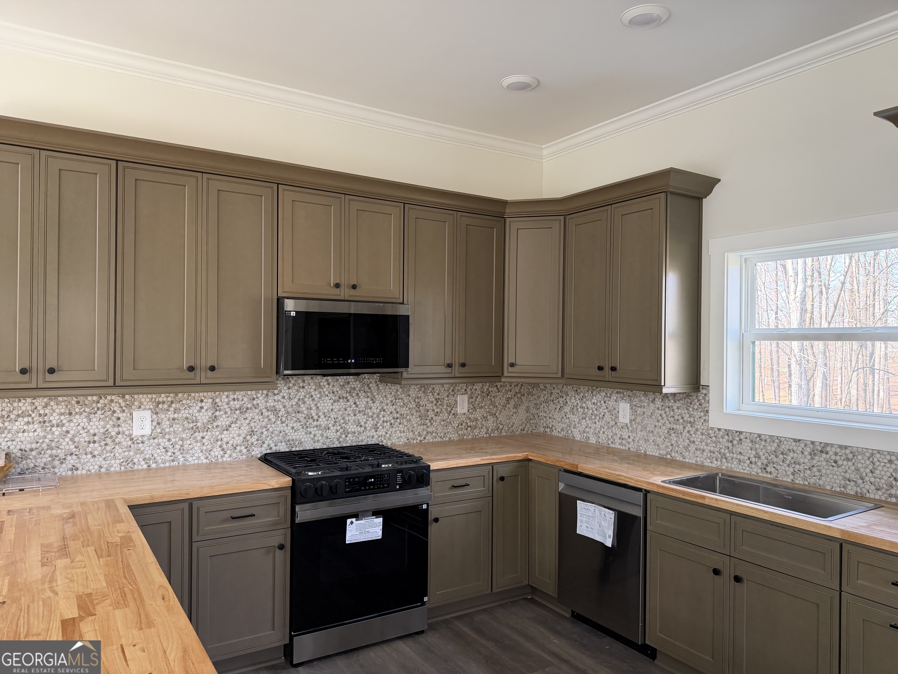 233 Bellamy Road Athens, GA 30607 - Photo 5 of 17