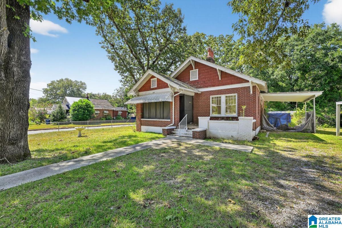 1900 Rocky Hollow Road Anniston, AL 36207 - Photo 2 of 23