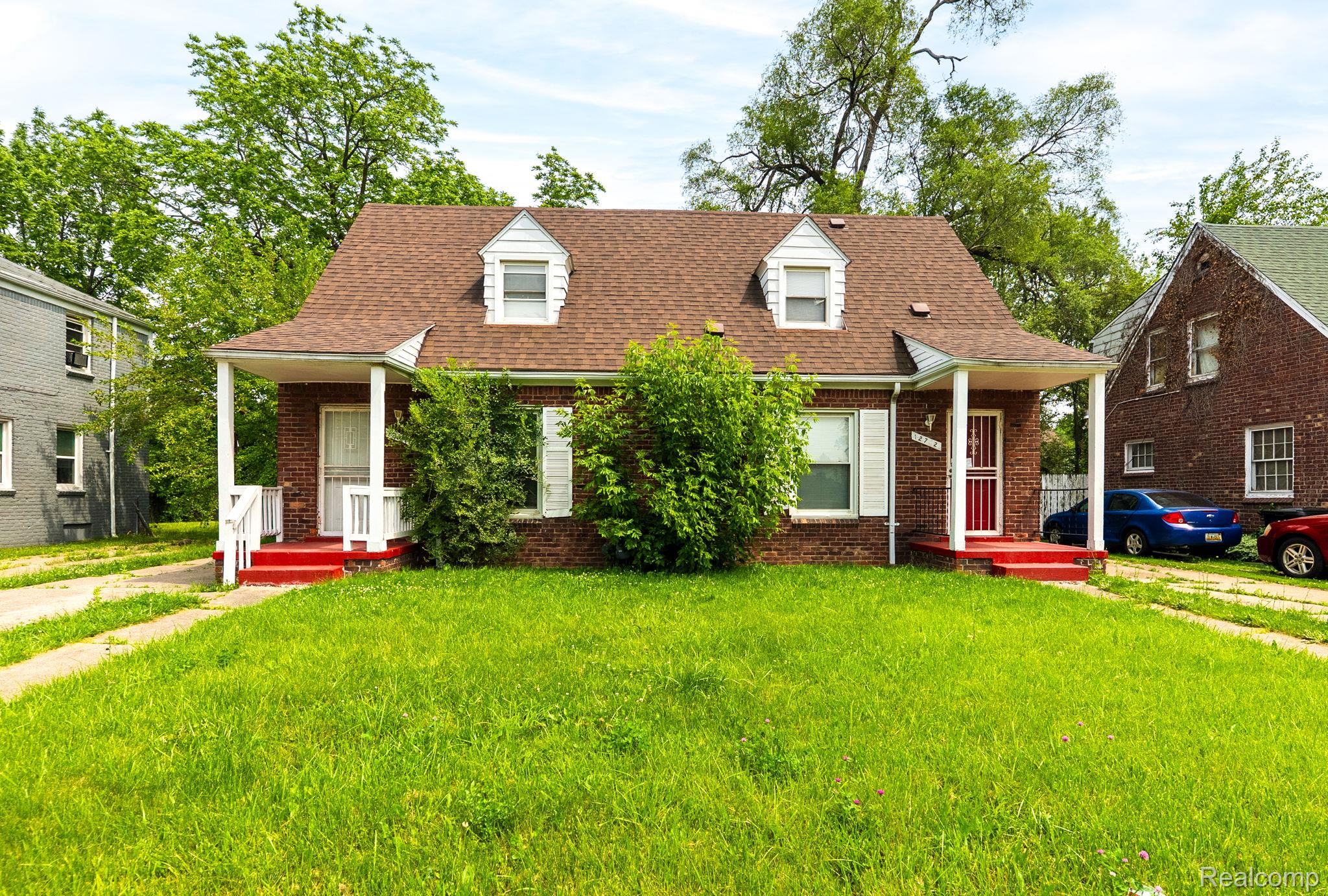 12702-12710 Kelly Road Detroit, MI 48224 - Photo 1 of 32 1 Kelly Rd.jpg