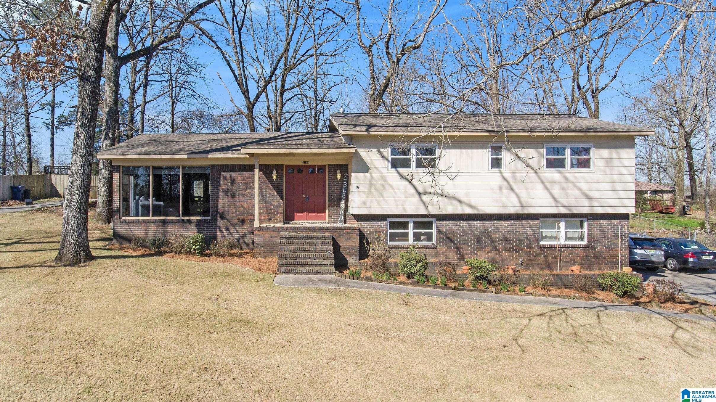 1119 Arrowhead Trail Alabaster, AL 35007 - Photo 2 of 41