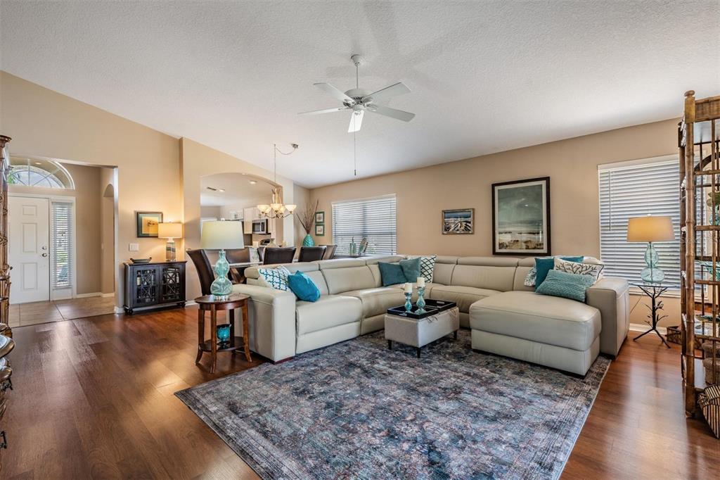 1032 Dustan Place Trinity, FL 34655 - Photo 6 of 51