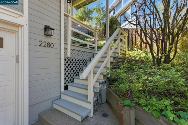 $775,000 | 2280 North Crest Avenue, Martinez, CA 94553