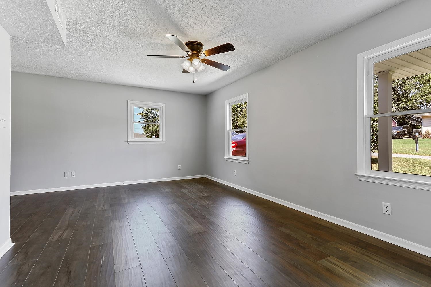 14 Baggott Street Inman, SC 29349 - Photo 2 of 16