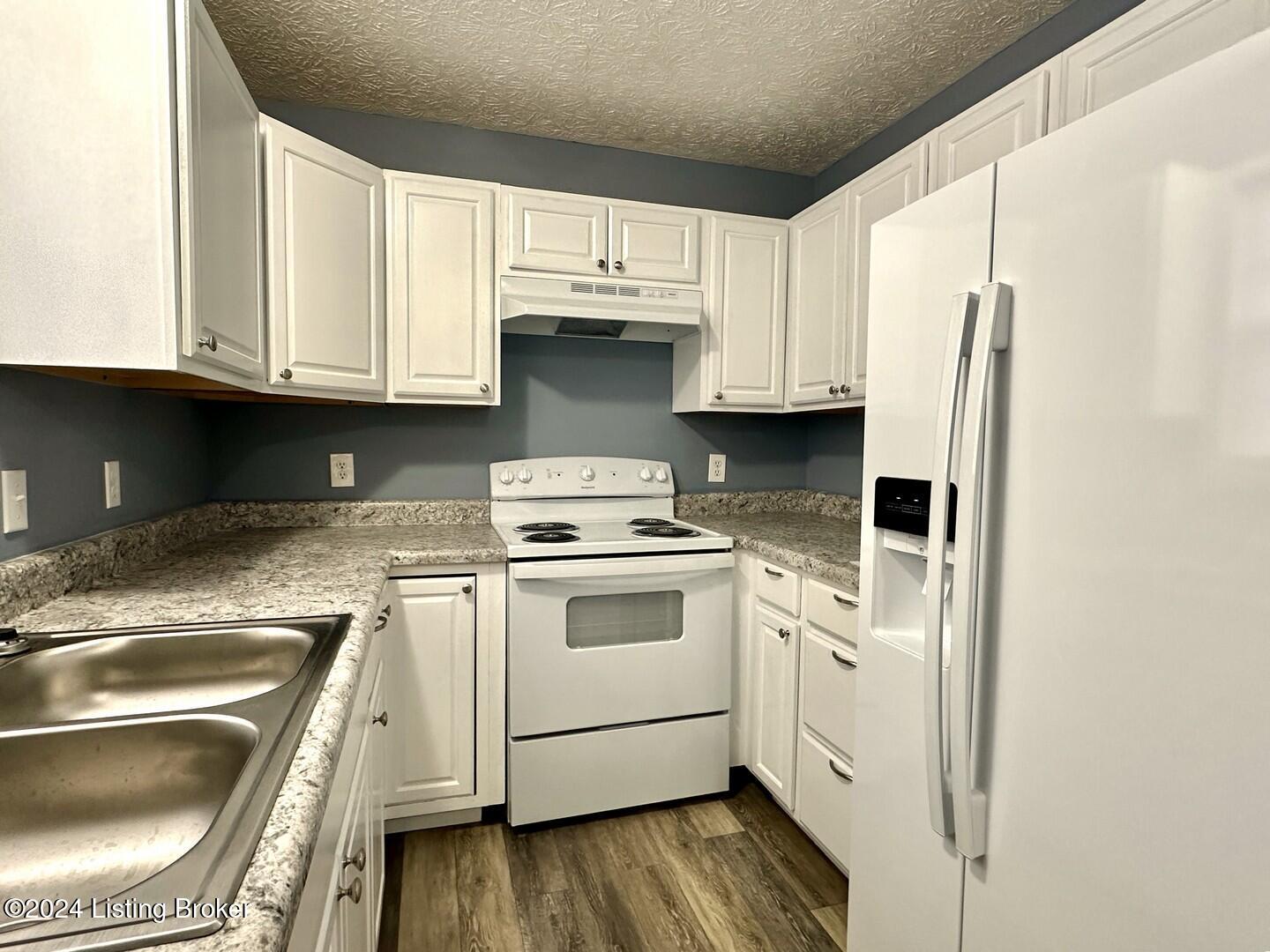 8259 Beaver Dam Road Caneyville, KY 42721 - Photo 14 of 38 8259 Beaver Dam14
