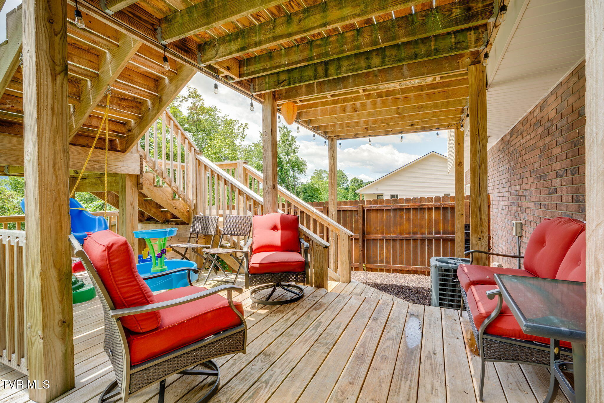 220 Old Siam Road Elizabethton, TN 37643 - Photo 33 of 41 033