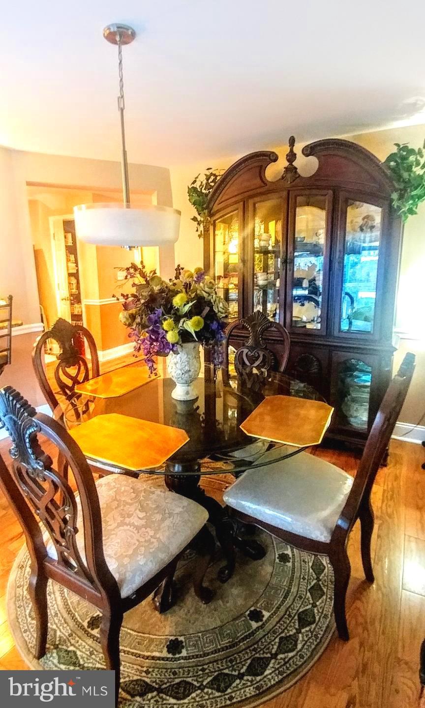 4052 Hilton Road Baltimore, MD 21215 - Photo 16 of 22 Community