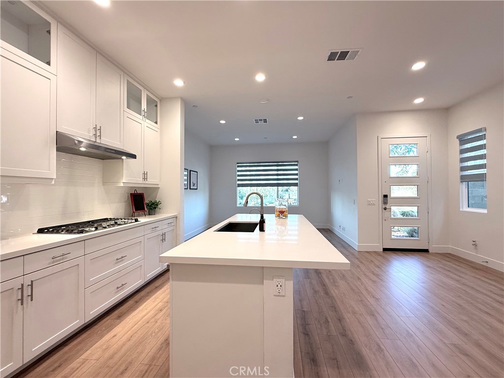 273 Novel Irvine, CA 92618 - Photo 12 of 71