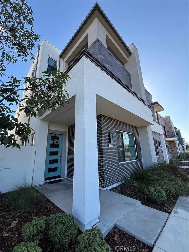 273 Novel Irvine, CA 92618 - Photo 3 of 71