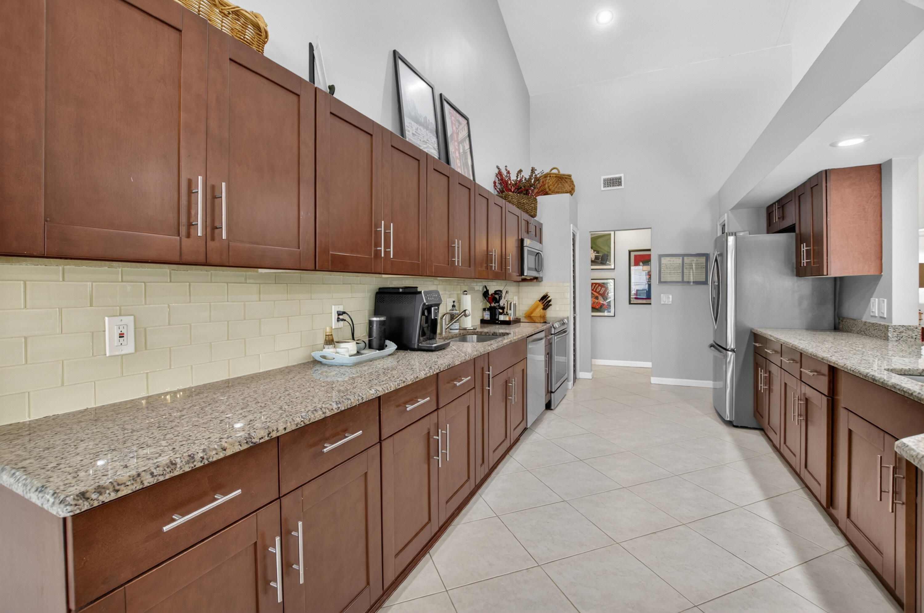 7069 Northwest 3rd Avenue Boca Raton, FL 33487 - Photo 13 of 57 16-print-DSC_1478