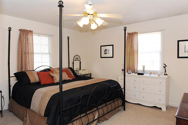 1999 Southeast Hunt Road Cleveland, TN 37323 - Photo 11 of 23 Master Bedroom